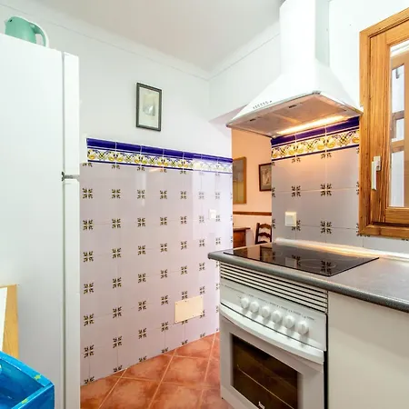 Amazing In With Patio Apartment *